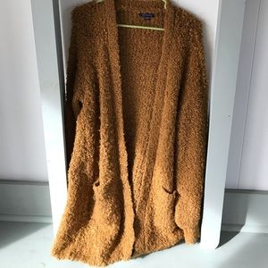 Almost new American Eagle Sweater